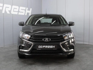 Седан ВАЗ (LADA) Vesta 2018 года, 710000 рублей, Омск