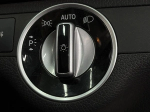 Универсал Mercedes-benz C-класс 2013 года, 1250000 рублей, Омск
