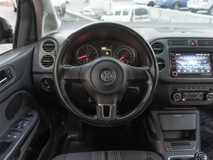 Хетчбэк Volkswagen Golf Plus 2012 года, 649000 рублей, Саратов