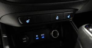 Седан Hyundai Solaris 2017 года, 1347000 рублей, Красноярск