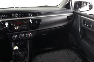 Седан Toyota Corolla 2013 года, 1239000 рублей, Пермь