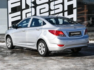 Седан Hyundai Solaris 2013 года, 649000 рублей, Волгоград