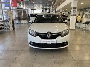 Хэтчбек Renault Sandero 2015 года, 620000 рублей, Орёл