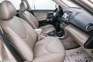Внедорожник Toyota RAV4 2008 года, 1499000 рублей, Красноярск