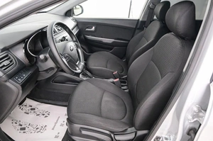 Седан Kia Rio 2016 года, 1099000 рублей, Красноярск
