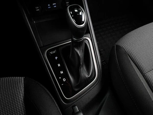 Седан Hyundai Solaris 2018 года, 1499000 рублей, Тюмень