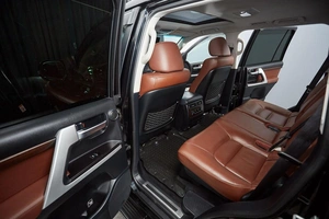 Внедорожник Toyota Land Cruiser 2016 года, 7000000 рублей, Красноярск