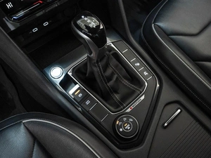 Внедорожник Volkswagen Tiguan 2022 года, 3327000 рублей, Ставрополь