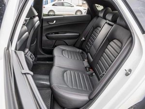 Седан Kia Optima 2018 года, 2389000 рублей, Краснодар