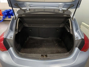 Хетчбэк Opel Astra 2011 года, 550000 рублей, Ярославль