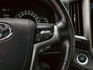 Внедорожник Toyota Land Cruiser 2018 года, 6698000 рублей, Краснодар