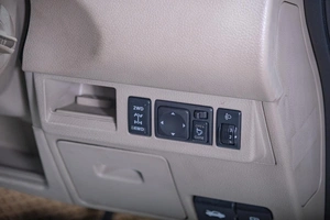 Хетчбэк Nissan Tiida 2010 года, 779000 рублей, Томск