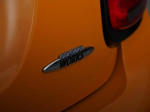 Хетчбэк MINI John Cooper Works 2017 года, 2049077 рублей, Москва