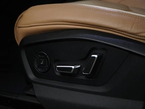 Внедорожник Audi Q8 2018 года, 6890999 рублей, Москва