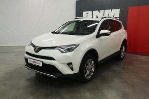 Внедорожник Toyota RAV4 2016 года, 2600000 рублей, Курск