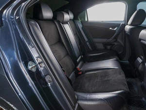 Седан Honda Accord 2011 года, 1390000 рублей, Сургут