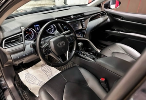 Седан Toyota Camry 2020 года, 2997000 рублей, Красноярск