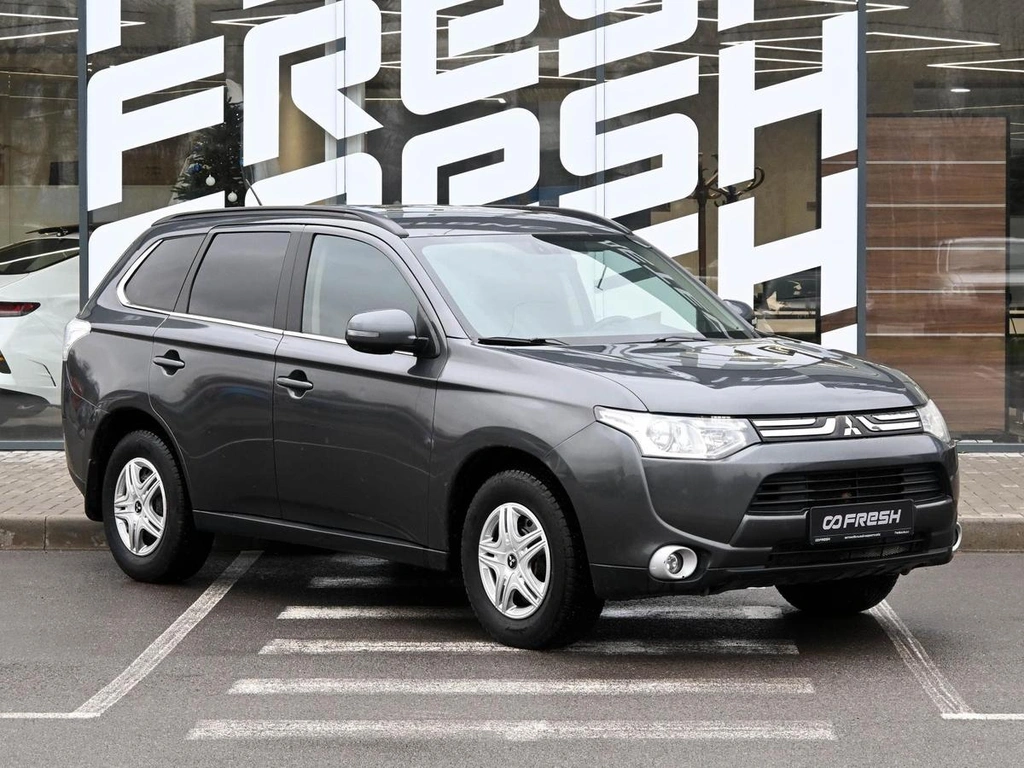 Внедорожник Mitsubishi Outlander 2012 года, 1199000 рублей, Волгоград