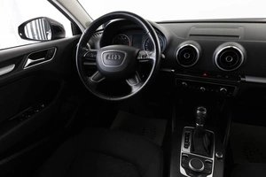 Седан Audi A3 2016 года, 1589000 рублей, Красноярск
