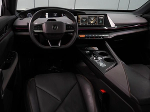 Лифтбек Changan UNI-V 2023 года, 2250000 рублей, Воронеж