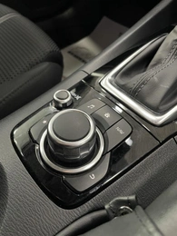 Седан Mazda Axela 2018 года, 1567000 рублей, Солонцы