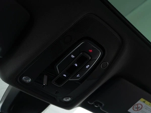 Внедорожник Audi Q5 2025 года, 6049050 рублей, Москва