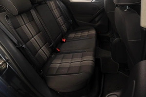 Хетчбэк Volkswagen Golf 2012 года, 839000 рублей, Челябинск