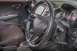 Хетчбэк Honda Fit 2013 года, 1069000 рублей, Томск