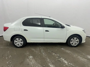 Седан Renault Logan 2016 года, 750000 рублей, Орёл