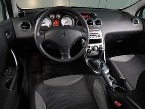 Хетчбэк Peugeot 308 2010 года, 629000 рублей, Воронеж