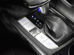 Седан Hyundai Elantra 2021 года, 1934900 рублей, Казань