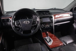 Седан Toyota Camry 2012 года, 1569000 рублей, Сургут