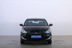 Хетчбэк Hyundai Solaris 2012 года, 919000 рублей, Омск