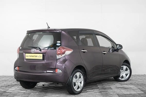 Хетчбэк Toyota Ractis 2014 года, 899000 рублей, Кемерово