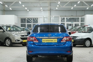 Седан Toyota Corolla 2011 года, 1099000 рублей, Омск