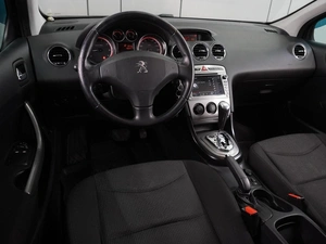 Седан Peugeot 408 2012 года, 519000 рублей, Воронеж