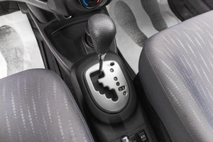 Хетчбэк Toyota Yaris 2009 года, 489000 рублей, Барнаул