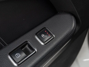 Седан Mercedes-benz E-класс 2013 года, 2569000 рублей, Тюмень