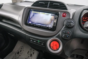 Хетчбэк Honda Fit 2013 года, 899000 рублей, Красноярск