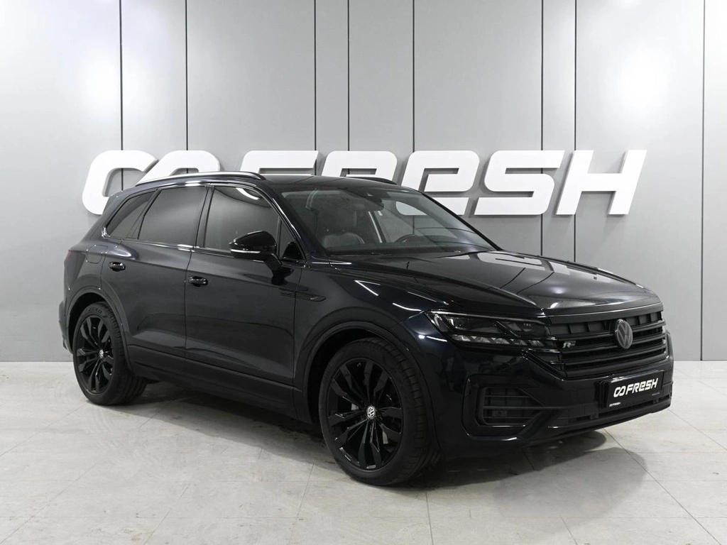 Внедорожник Volkswagen Touareg 2020 года, 8199000 рублей, Аксай