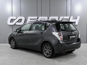 Минивэн Toyota Verso 2011 года, 1129000 рублей, Аксай