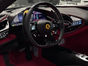 Купе Ferrari SF90 Stradale 2021 года, 31990000 рублей, Павловская Слобода