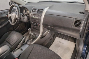 Седан Toyota Corolla 2008 года, 879000 рублей, Челябинск