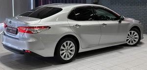 Седан Toyota Camry 2018 года, 2707000 рублей, Красноярск