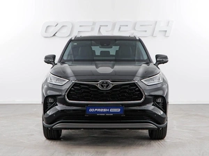 Внедорожник Toyota Highlander 2026 года, 5498888 рублей, Москва