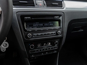 Лифтбек Skoda Rapid 2014 года, 980000 рублей, Краснодар