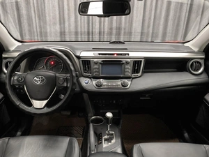 Внедорожник Toyota RAV4 2015 года, 1790000 рублей, Красноярск
