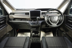 Минивэн Honda Freed 2018 года, 1699000 рублей, Новосибирск