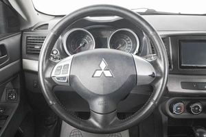Седан Mitsubishi Lancer 2012 года, 899000 рублей, Кемерово