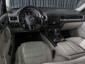 Внедорожник Volkswagen Touareg 2015 года, 2540000 рублей, Ставрополь